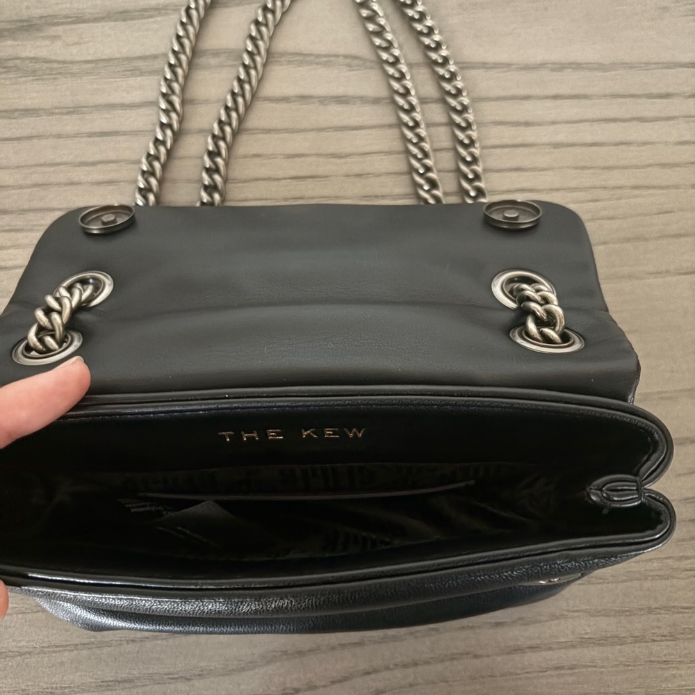 Kurt Geiger Mini Kew Black Shoulder Bag with Silver Chain - Picture 4 of 7